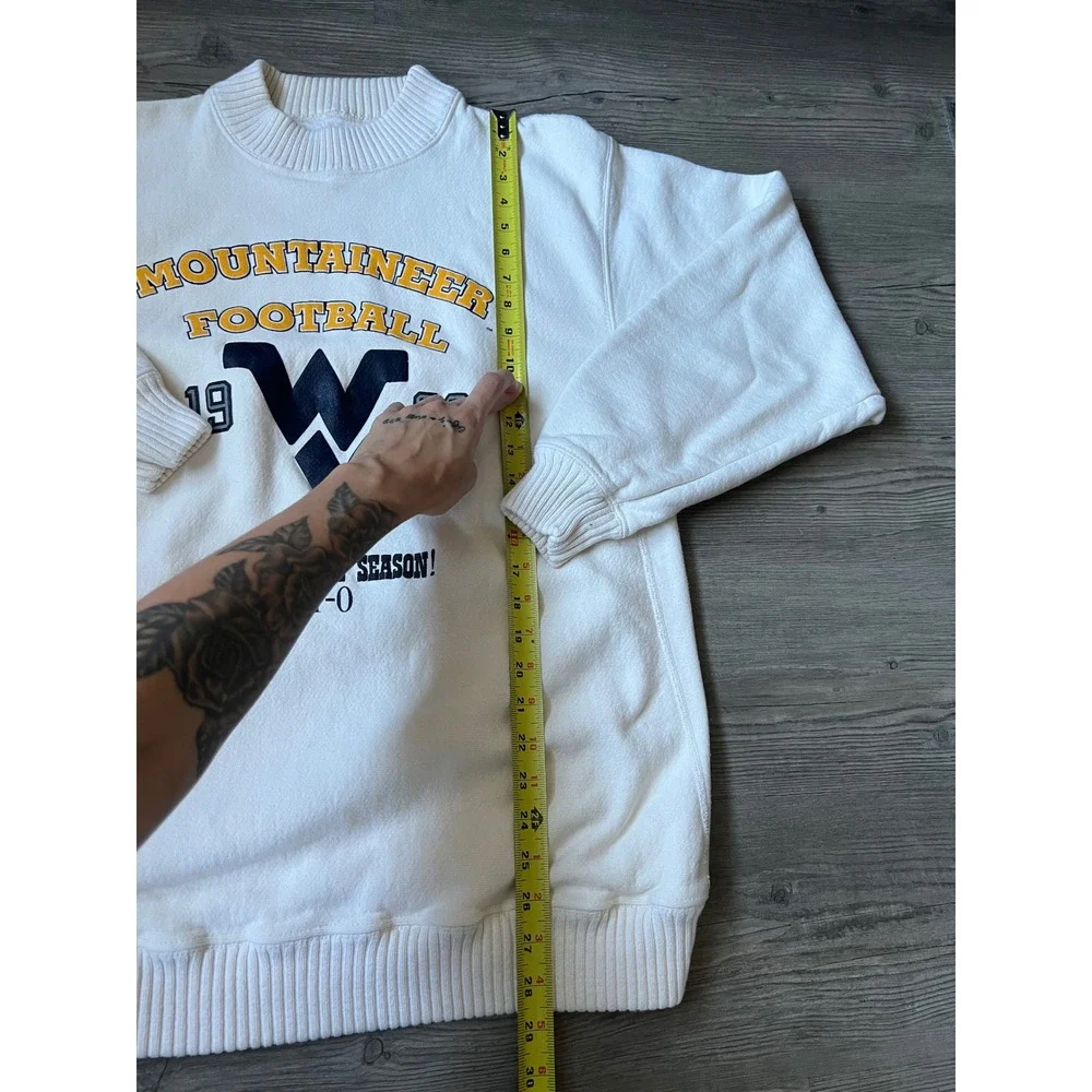 VTG Nutmeg Mills Men's West Virginia Mountaineers Football 1993 Sweater Size XL